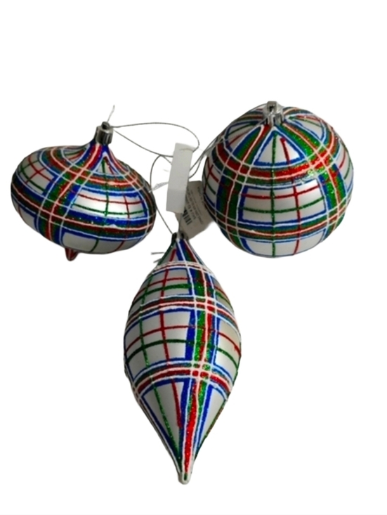 Kirklands Other - Kirkland’s Set of 3 Glitter Plaid Christmas Ornaments Vintage Chic NWT